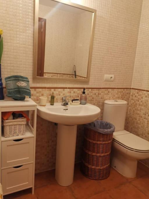 Estancia Con Jardin Entre Golf Y Monte - Cerca Logrono Sojuela Екстериор снимка